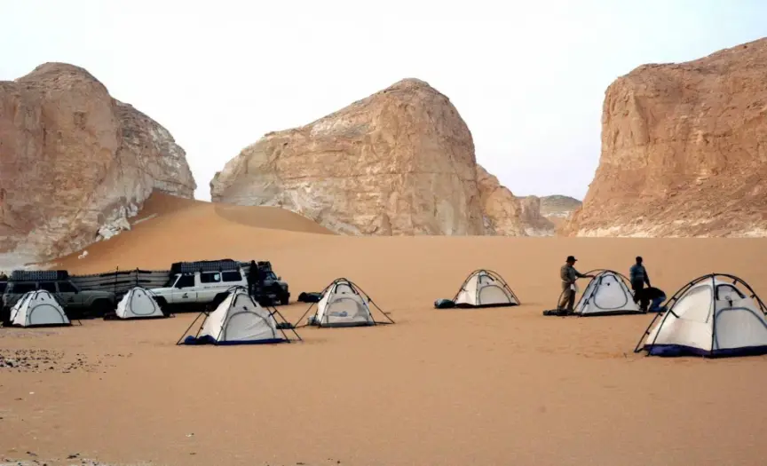 4-Day White Desert Tour from Cairo – Camp Under the Stars in Egypt’s Natural