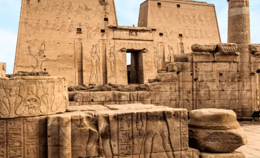 Edfu & Kom Ombo Tour – Explore Ancient Temples on the Nile