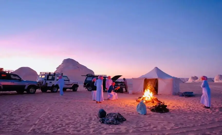 4-Day White Desert Tour from Cairo – Camp Under the Stars in Egypt’s Natural