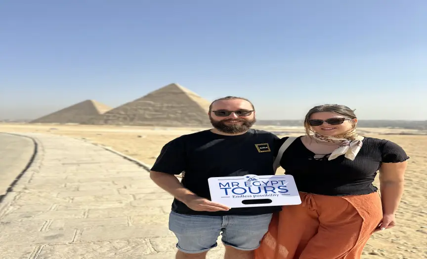 Comfort Day tour to Giza pyramids and sphinx