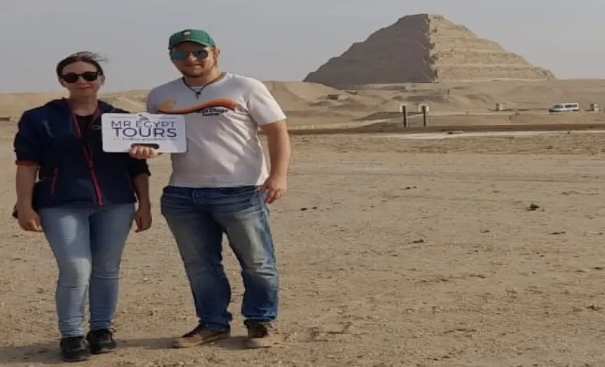 Day tour to Giza pyramids & sphinx, saqqara and Memphis