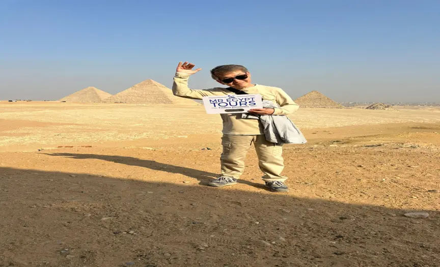 Day tour to Giza pyramids & sphinx, saqqara and Memphis